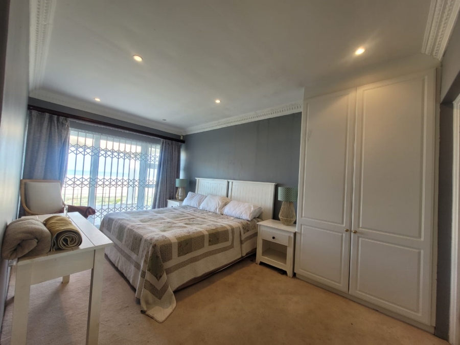 7 Bedroom Property for Sale in Kabeljauws Eastern Cape